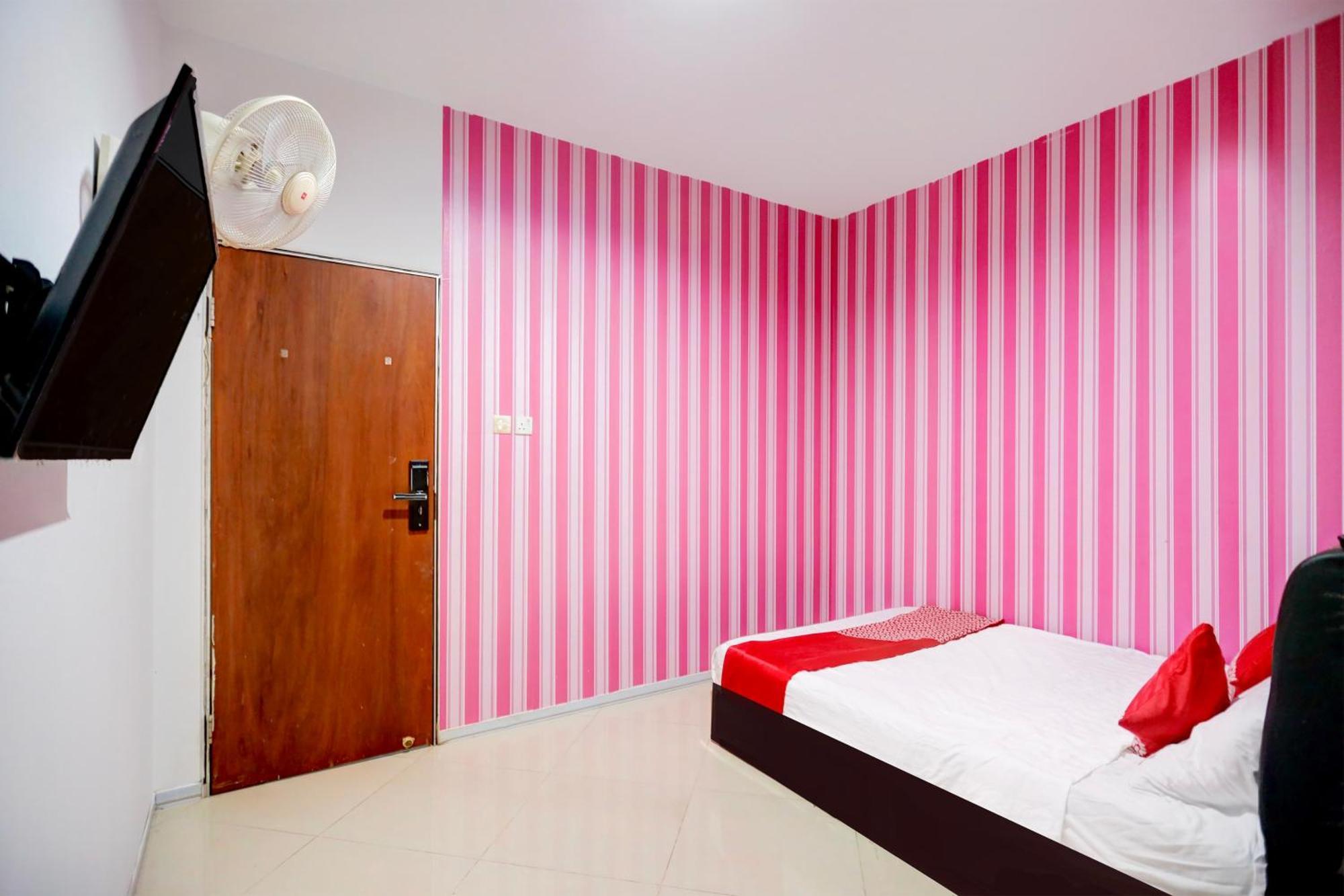Hotel Oyo 92586 Happy 777 Nagoya Exterior foto